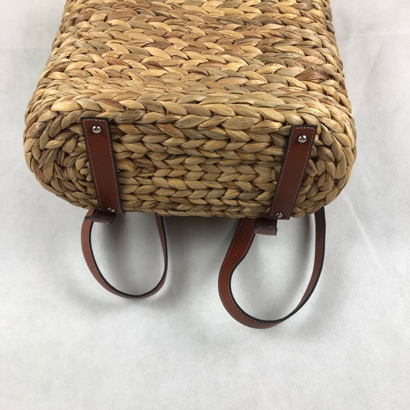 New Braided Straw Backpack/ Shoulder Bag - Picture 5 of 6